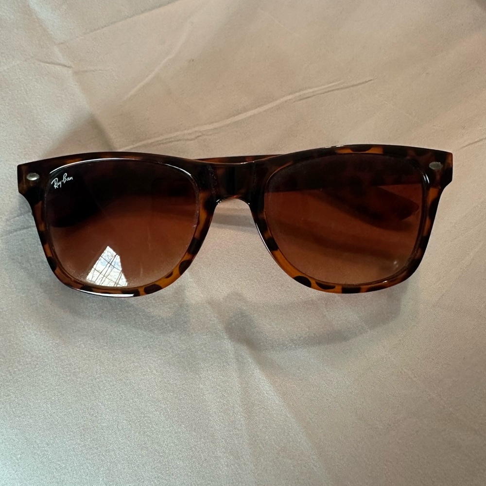 Tortoise Ray Ban Sunglasses